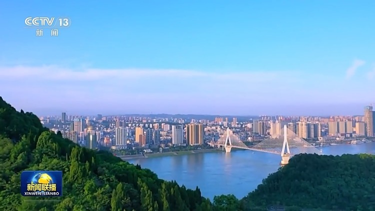 新思想引領新征程丨工業(yè)互聯網提速 為新型工業(yè)化提供強勁動能